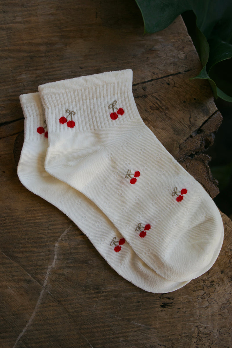 WILD CHERRIES SOCKS