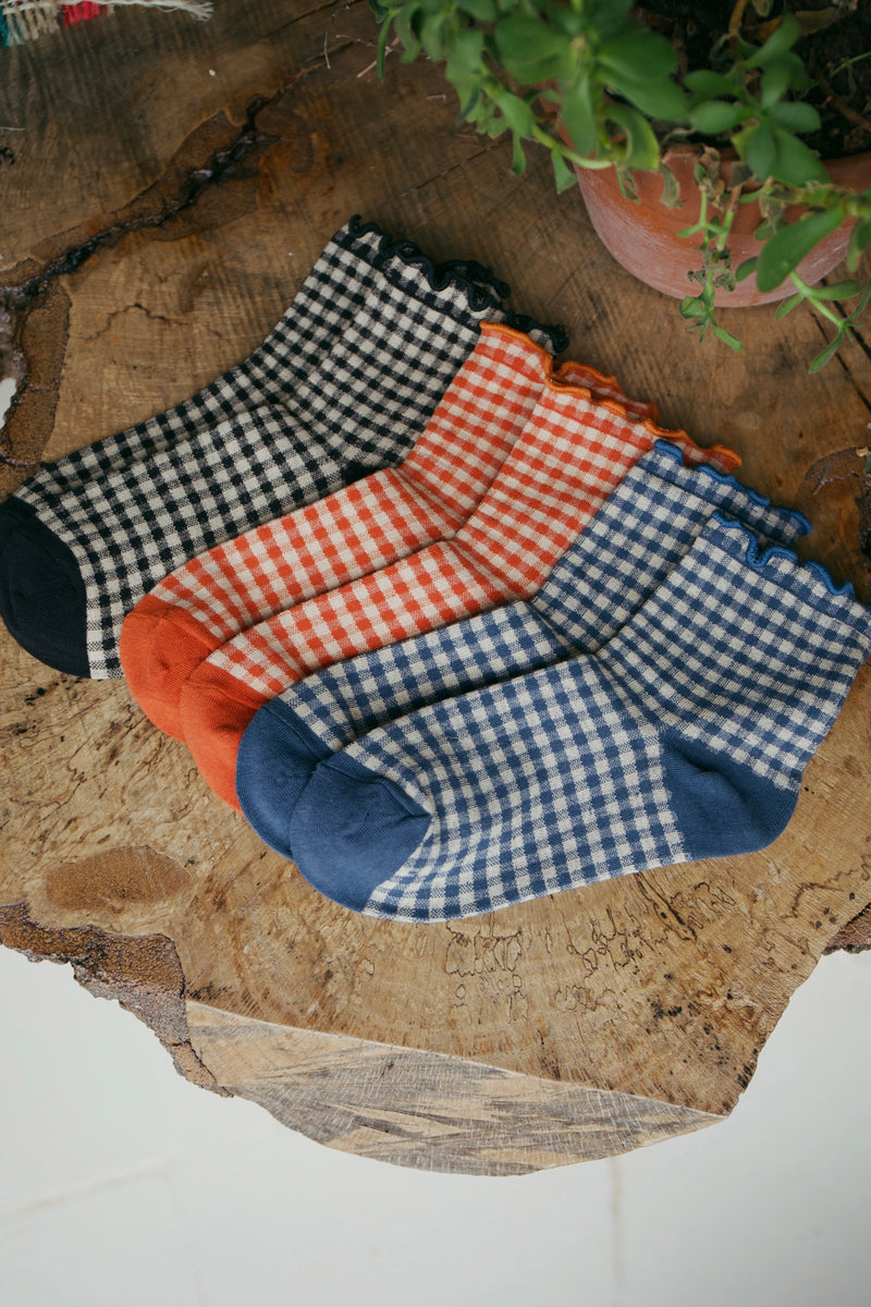 RUFFLE GINGHAM SOCK PACK